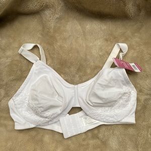 2 TWO NWT Bras by OLGA 38D